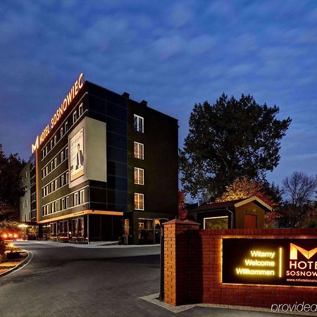 M Hotel 소스노비크 외부 사진