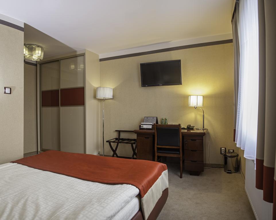M Hotel 소스노비크 외부 사진