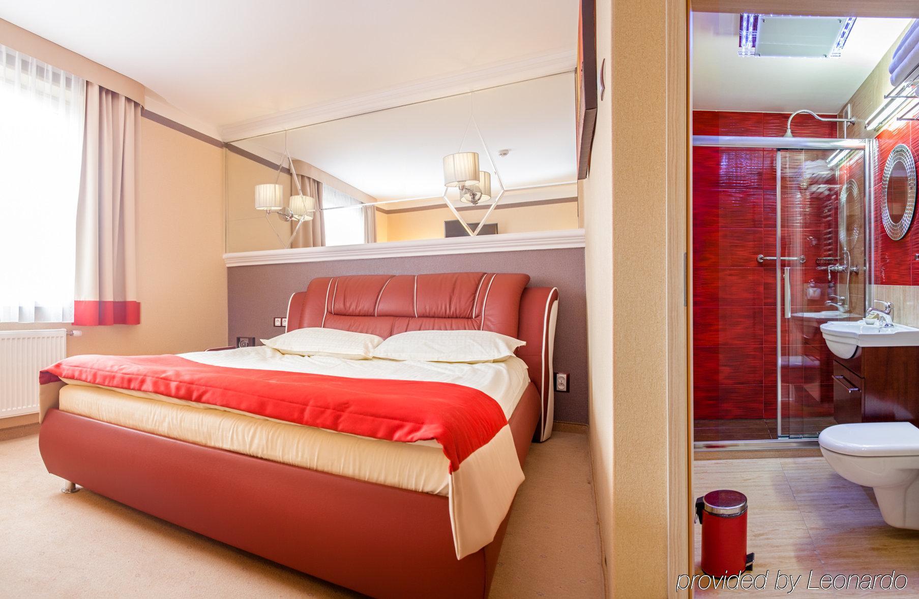 M Hotel 소스노비크 외부 사진
