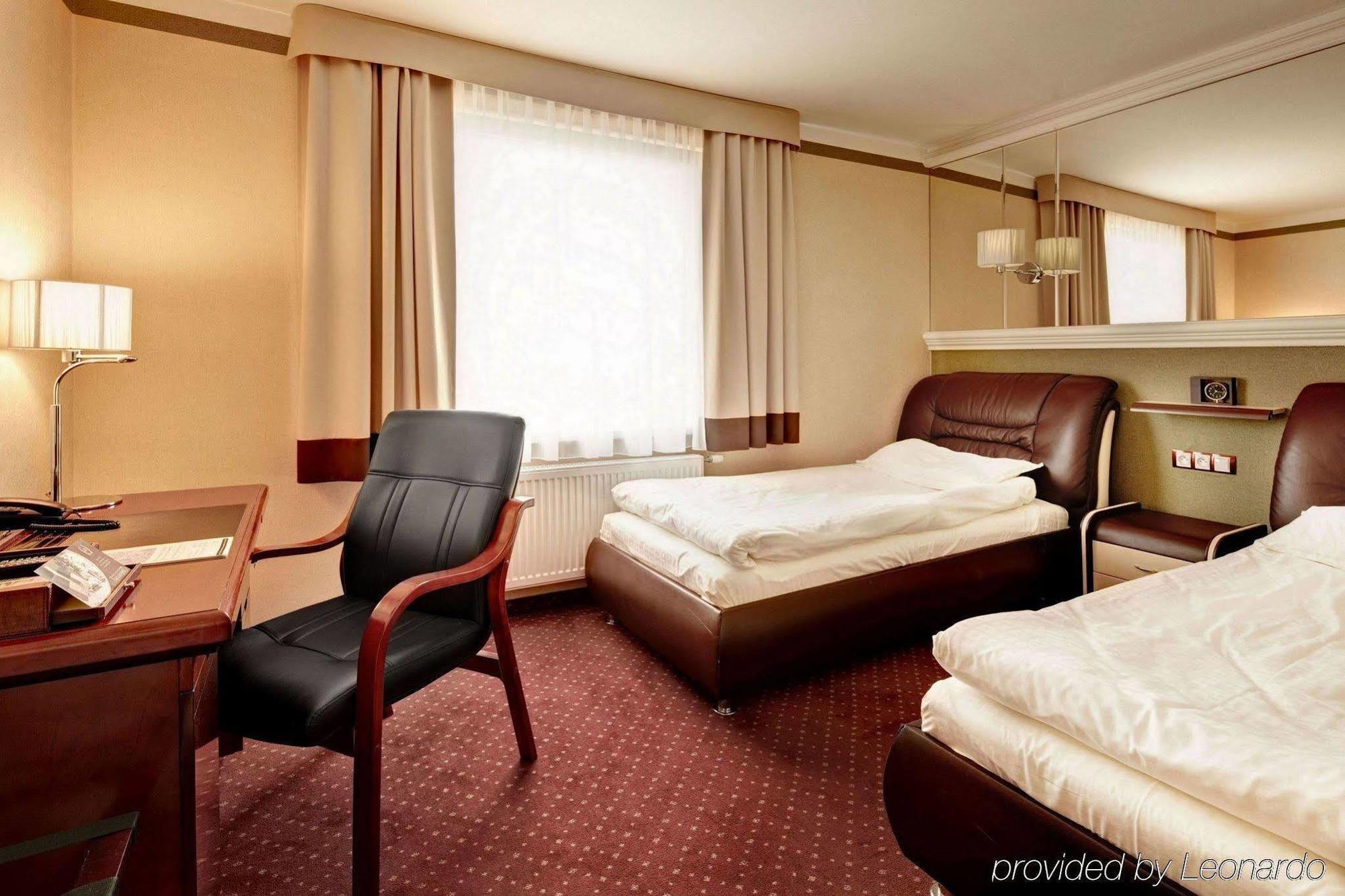 M Hotel 소스노비크 외부 사진